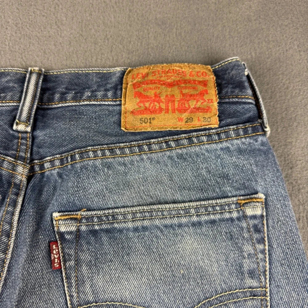 Levi's 501 Jeans Men's 29x30 (Fits 30x29) Blue Button Fly Faded Straight Regular